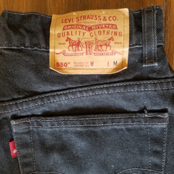 Vintage Levi's 550 High Waisted Cutoff Shorts - Picture 6 of 7